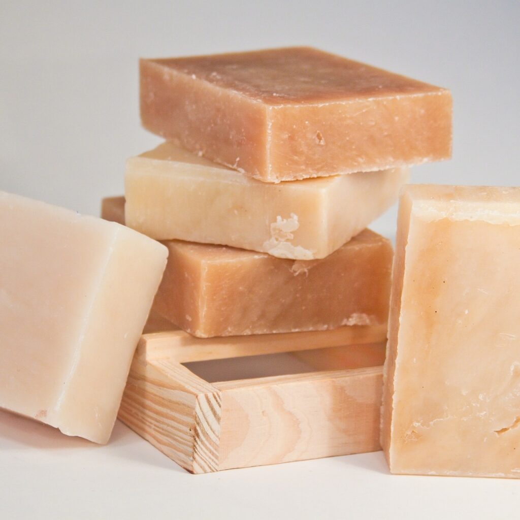 まつ毛ケアの習慣を身につけるための効果的な方法は？