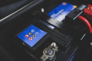 まつ毛育毛は本当に危険？知っておくべきリスクとは？